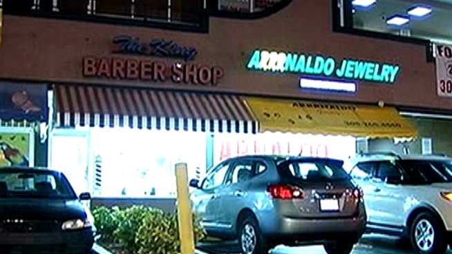 A South Florida barber shop keeps luring burglars who break in to try and access a jewelry store next door. NBC 6 reporter Gilma Avalos has the story. Among those interviewed are Arnaldo Sanchez, the jewelry store owner.