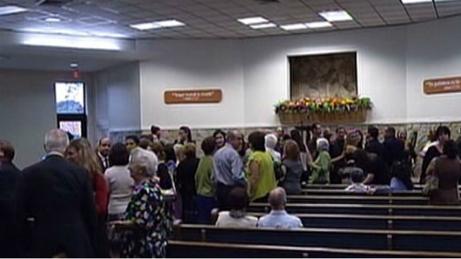 NBC 6 reporter Donna Rapado reports on a special service remembering Serafin Castillo, one of two men killed in a bus crash at Miami International Airport a week ago.
