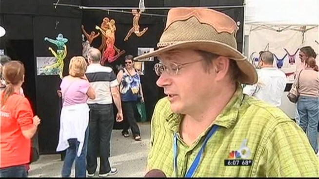 Thousands of people attend the Coconut Grove Arts Festival, and there is a little bit of everything for everyone: Live music, kids are able to play, and the fair food we all know and love. NBC 6 reporter Donna Rapado has the story.