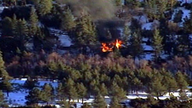 Investigators will continue to examine the scene at a Big Bear-area cabin where Christopher Dorner was believed to be hiding. Patrick Healy reports from Big Bear for the NBC4 News at 9 p.m. on Feb. 12, 2013.