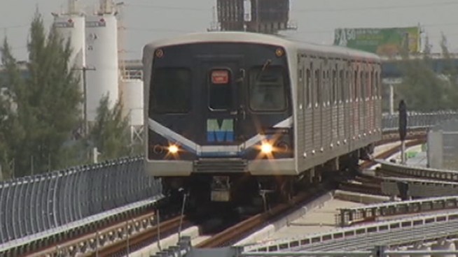 U.S. Transportation Secretary Ray LaHood was in Miami Wednesday to announce a $10 million transit grant for Miami-Dade. The money is earmarked for new diesel hybrid metrobuses, which consume less fuel and lower costs to taxpayers. Miami-Dade Mayor Carlos Gimenez called it a 