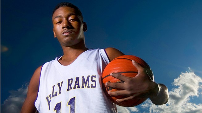 Source: John Wall Choosing Between UM and Kentucky
