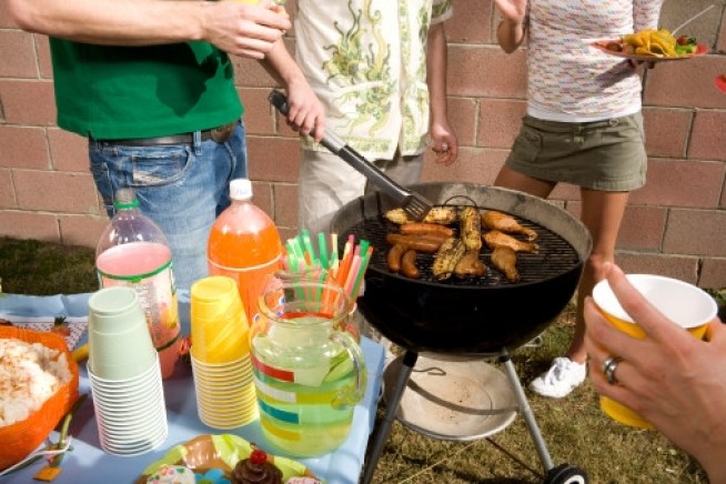 Weekend BBQ Served Ribs, Death