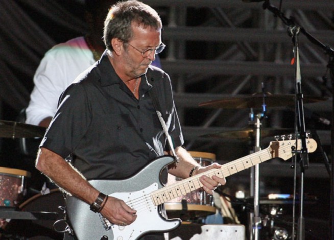 7/27: Big Screen Strums