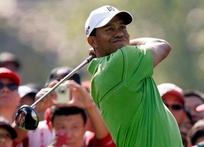 Tiger Woods' Doc in FBI Dope Probe