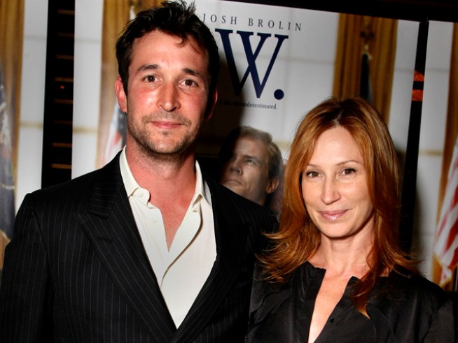 Noah Wyle & Wife Separate