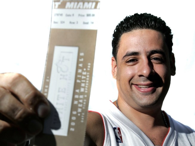 Really, You Shouldn't Have: Holiday Sports Offers in Miami