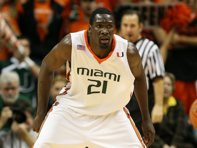 7-0 'Canes, Collins Face Test From Gophers