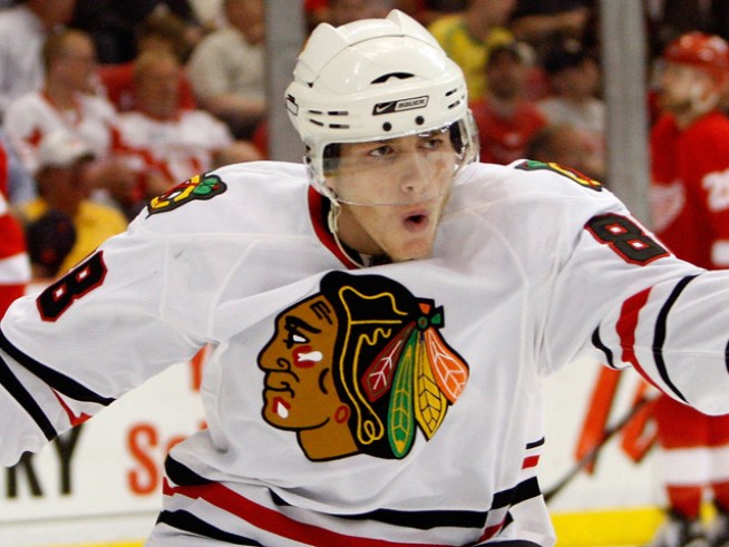 Hawks Star Pummels Cabbie Over 20 Cents: Cops