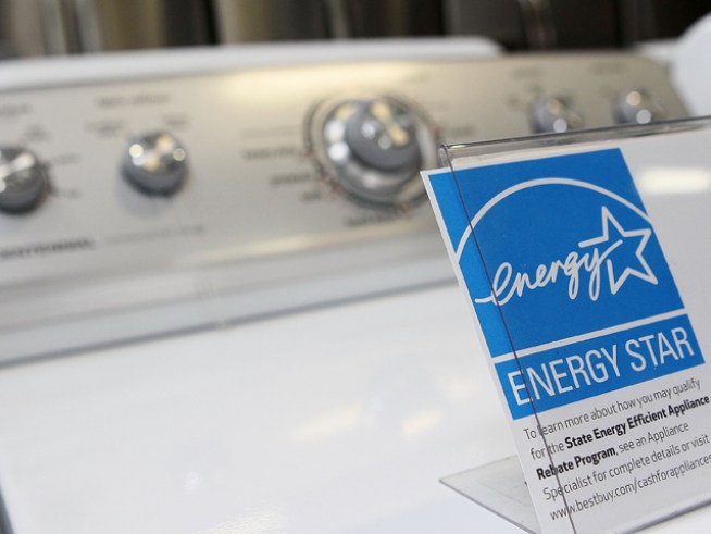 Starting Monday Sept. 26th, you can save hundreds of dollars if you're in the market for a refrigerator or washer.