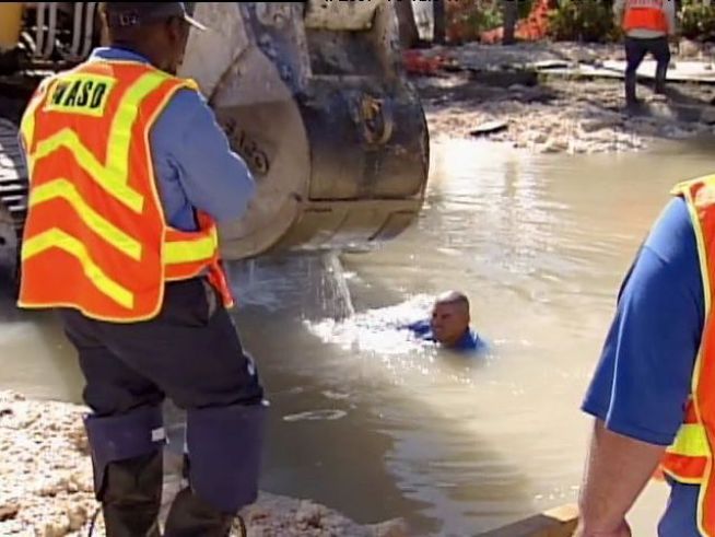 Burst Pipe Turns Biscayne Boulevard into a Beach