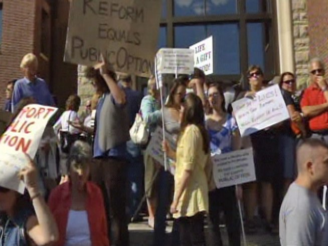 Republicans Embrace the Anti-Town Hall