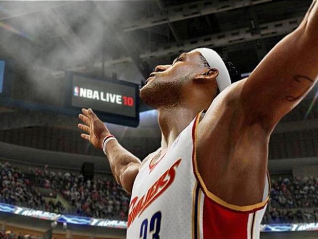 Let the trash talk begin as NBA 2K10 and NBA Live 10 battle for position in the paint.
