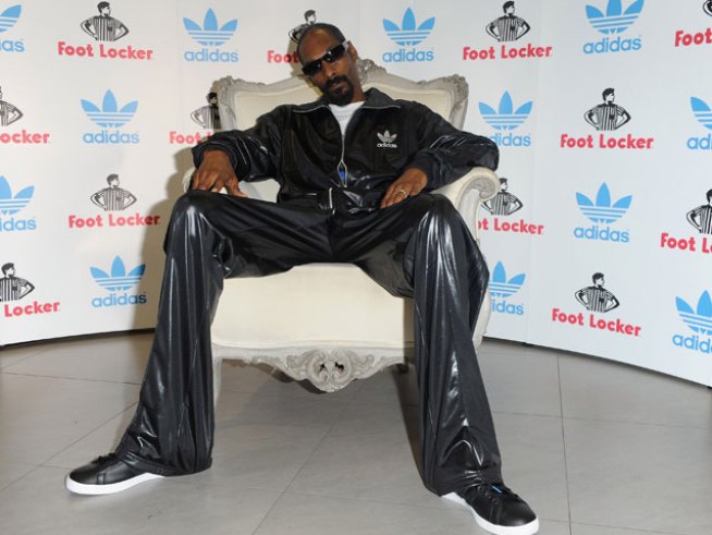 9/3: Snoop is MIA