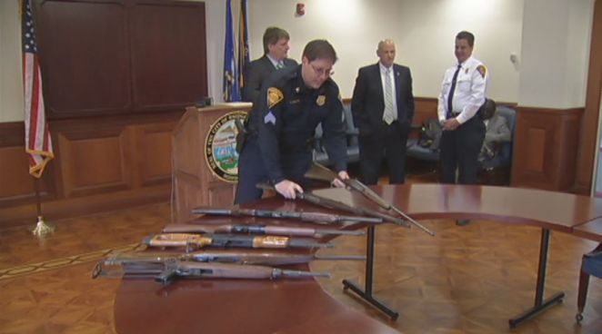 A bipartisan group of Connecticut senators and congressmen are hoping to make gun trafficking a federal crime. NBC Connecticut's Ryan Hanrahan has the story.