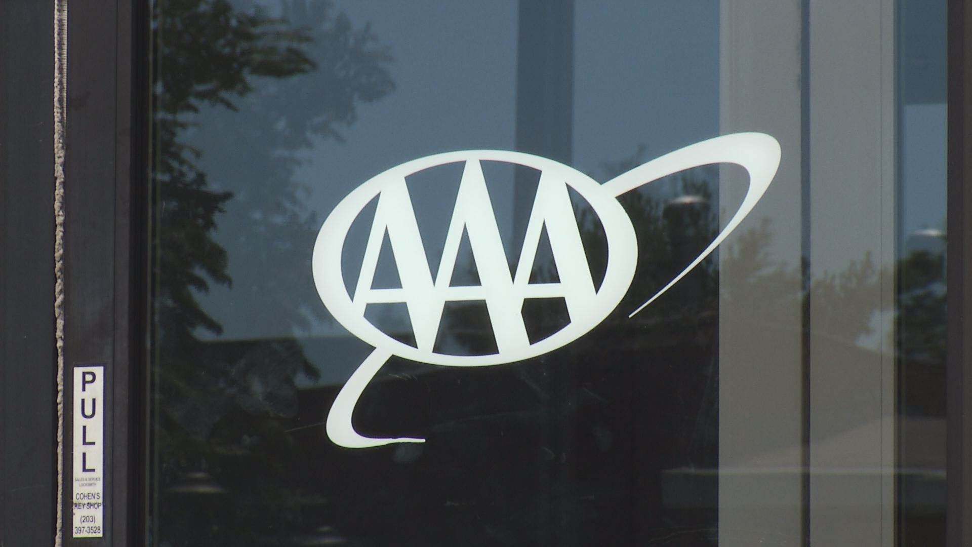 AAA Offering Free Tipsy Tow Service Over Memorial Day Weekend