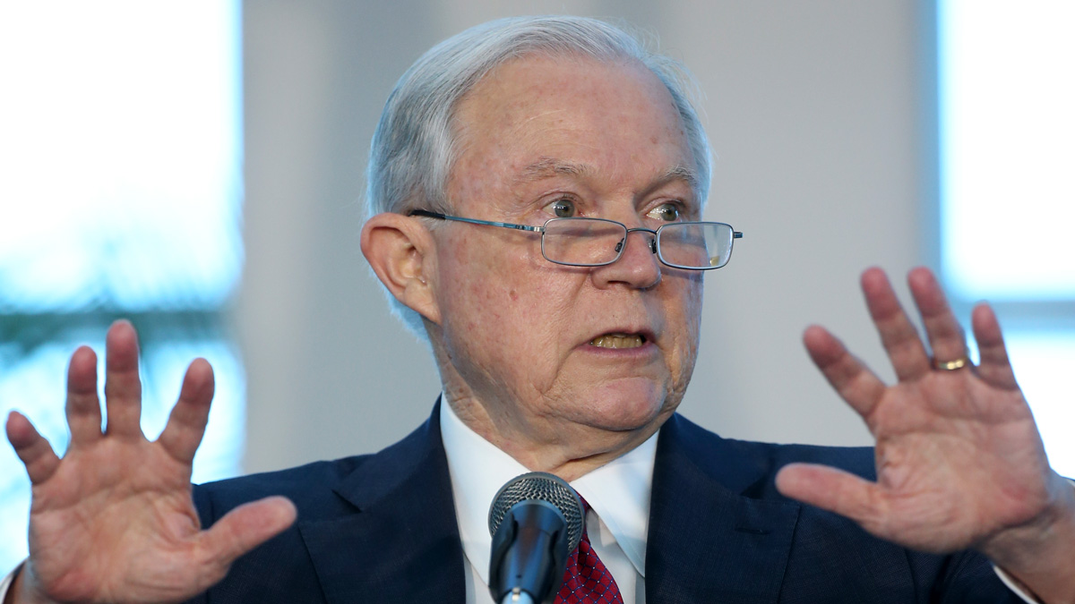 AG Praises Miami for Ending 'Sanctuary City' Policy