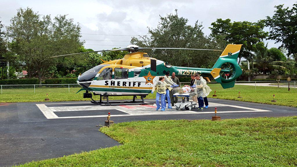 2 Injured After Small Plane Crashes in North Broward