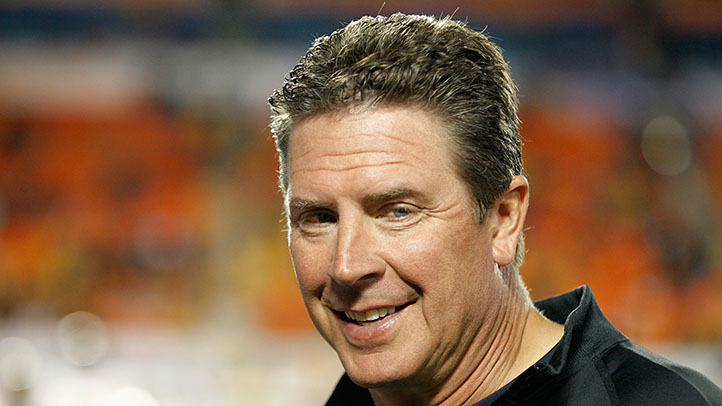 Dan Marino Specialty License Plate Being Considered