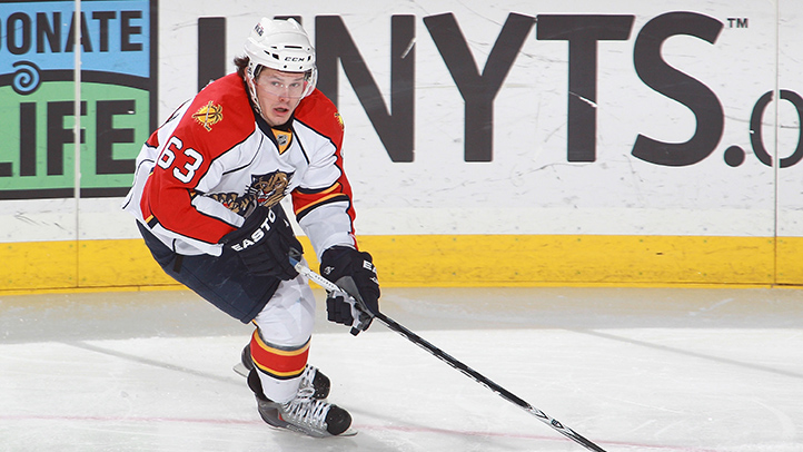 Panthers Sign Evgeny Dadonov to Three-Year Deal