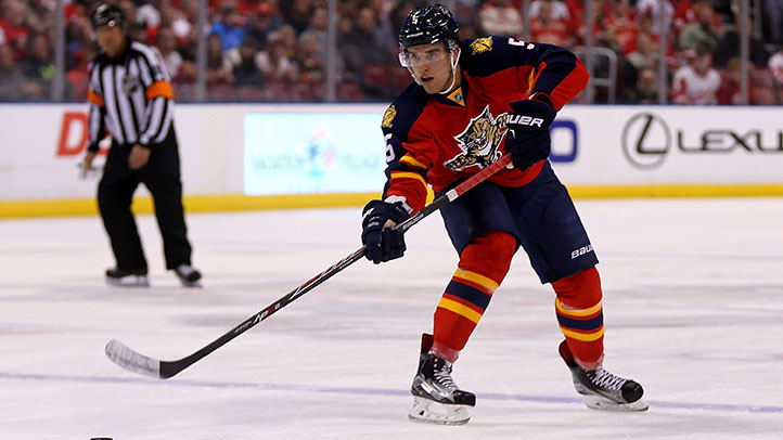 Panthers Agree on Eight-Year Extension With Ekblad