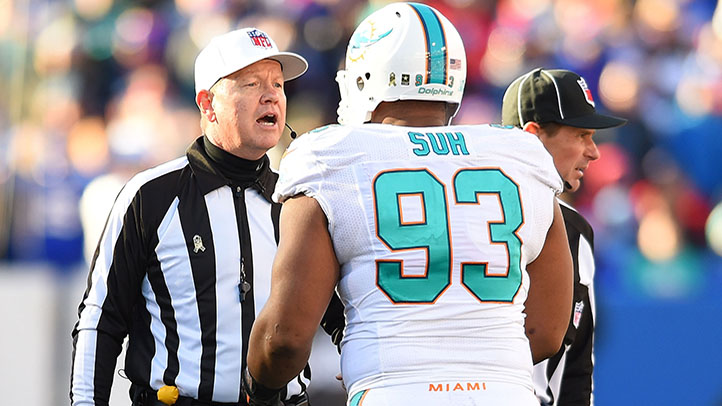 Steelers File Complaint Over Dolphins' Ndamukong Suh
