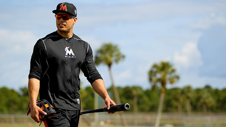 Stanton Homers Again as Marlins Fall to Twins