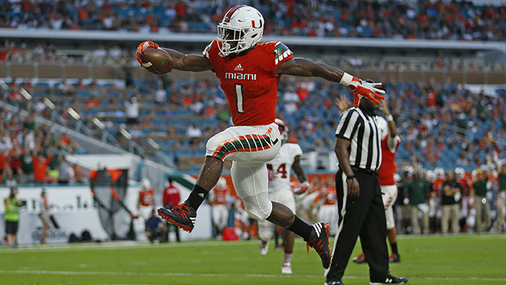 Walton's Big Game Lifts Hurricanes Over Owls