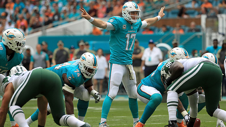 Dolphins Edge Jets for Third Straight Win