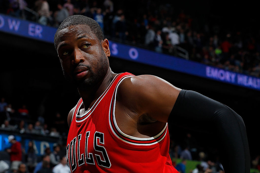 Awkward Sight: Wade Makes Miami Return After Leaving Heat