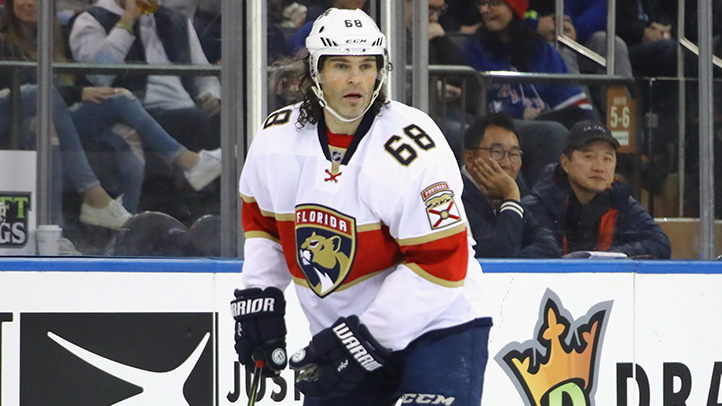 Panthers Fall to Blackhawks in Rowe's Debut