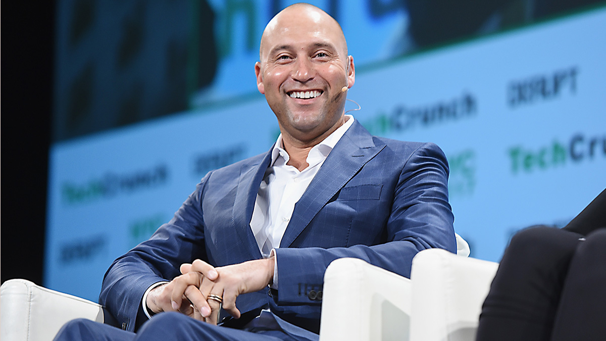Loria to Sell Marlins to Jeter's Group for $1.2B: Report