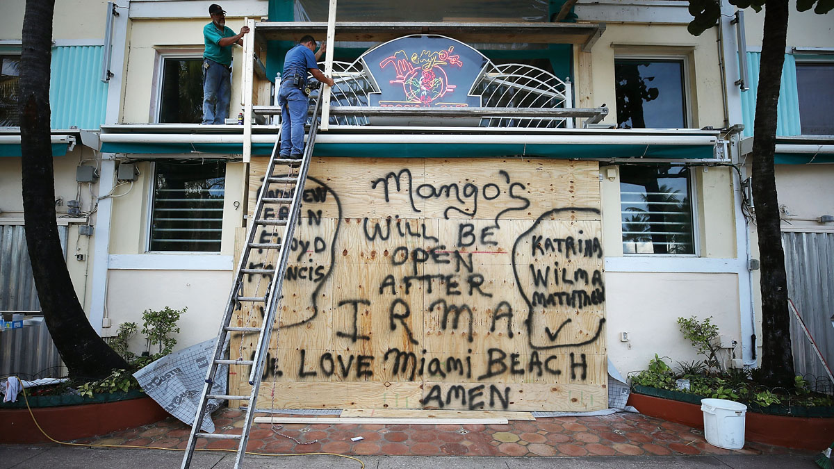 'Go Now': Officials Plead With Residents to Flee From Irma