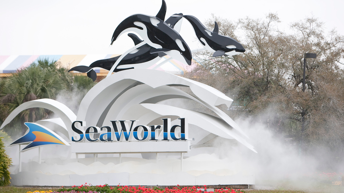 SeaWorld Orlando Offering Free Admission To First Responders