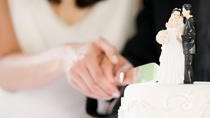 Consumer Reports: Saving Money on Weddings