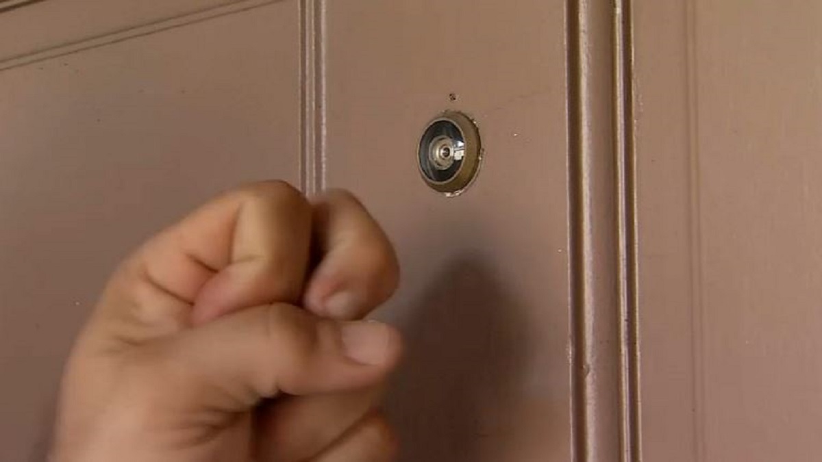 Man Regrets Deal with Door-to-Door Salesperson