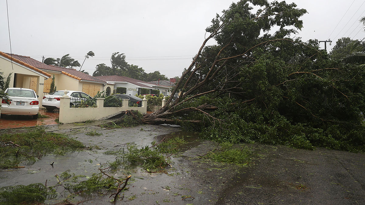 Power Outages From Irma Impacting Digital Weather Features
