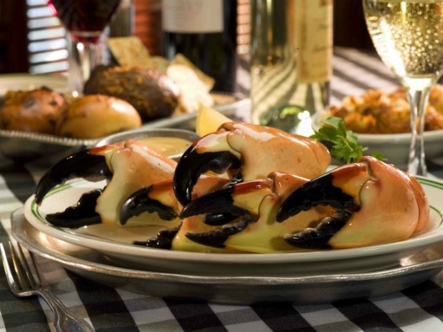 Top Six Stone Crab Facts as 2017 Season Comes to a Close