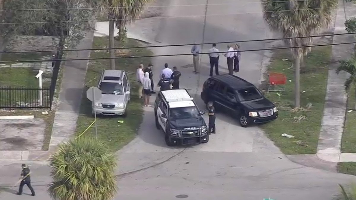 Person Found Fatally Shot in Hollywood Alley – NBC 6 South Florida