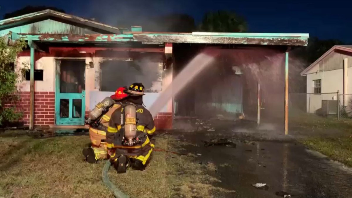 Fire Crews Respond to Deerfield Beach Abandoned House Fire NBC 6 South Florida