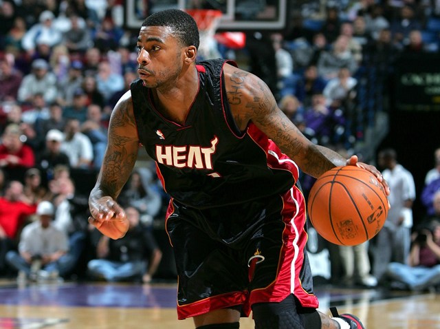 90041177ES029_Miami_Heat_v_