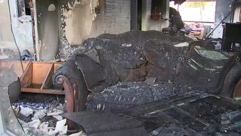 Https Www Nbcmiami Com Entertainment Entertainment News Tonight Hailey Bieber Beer Bottle Trick Justin Bieber Marriage 2198691 Https Media Nbcmiami Com 2019 09 Nbc Jim Haileyb 20200228 1200x675 1704300099954 Jpg Fit 1024 2c576