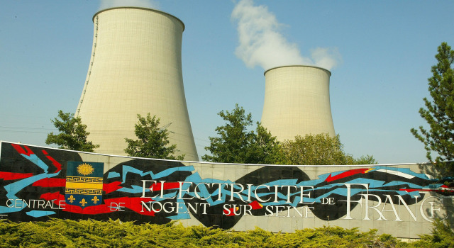 042709 French Nuclear Plants p1