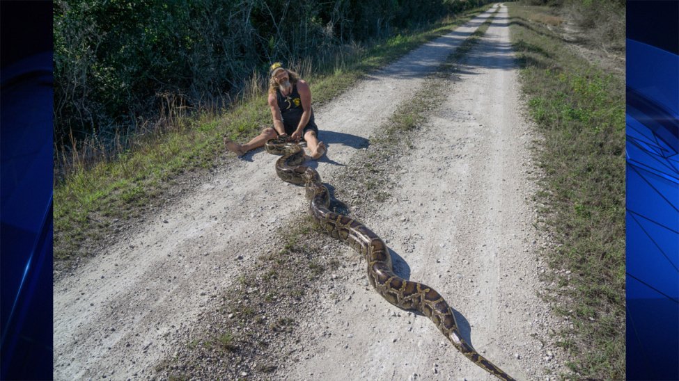 Dusty Python Hunter Barefoot Python Hunter Dusty “The Wildman” Crum Wrestles Huge Snake ...