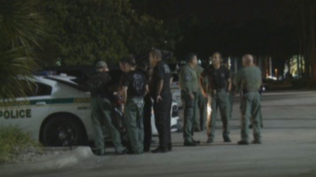 25 ‘Yellow Tape’ Gang Members Arrested in MiamiDade Raid Police NBC