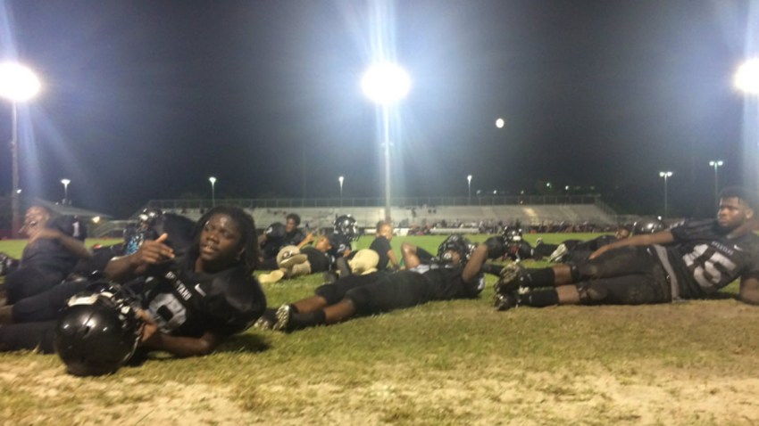 081916 southridge high shooting football players