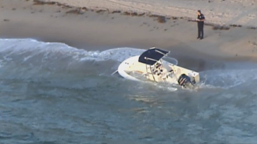 093013 drug boat ashore fort lauderdale new