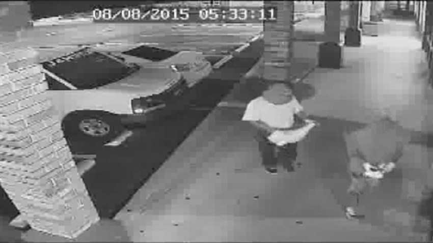 100915 BURGLARS STEAL HAIR WEAVES DEERFIELD BEACH