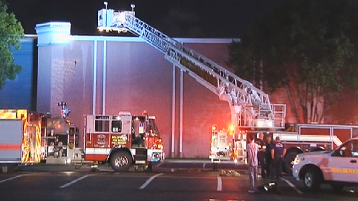 Authorities Investigating Fire at Hollywood Movie Theater NBC 6 South