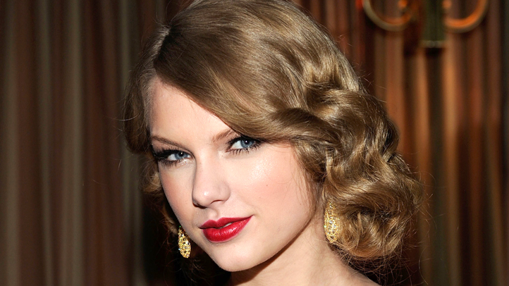 Taylor Swift May Sue Over Nude Photo Scandal Nbc 6 South Florida